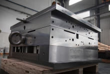 Plastic home appliance mold holder processing