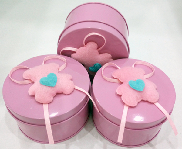 Pink Chocolate Tin Can with Bear Decoration