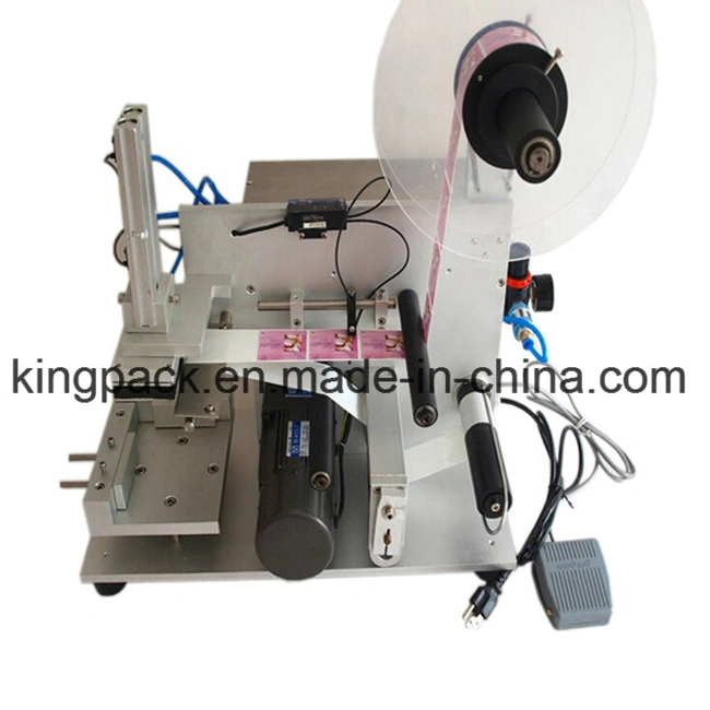 Semi-Automatic Flat Bottle Labeling Machine