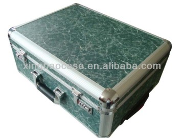 PVC nylon makeup trolley case,trolley case roll with Nylon and Bag inner,rolling luggage case