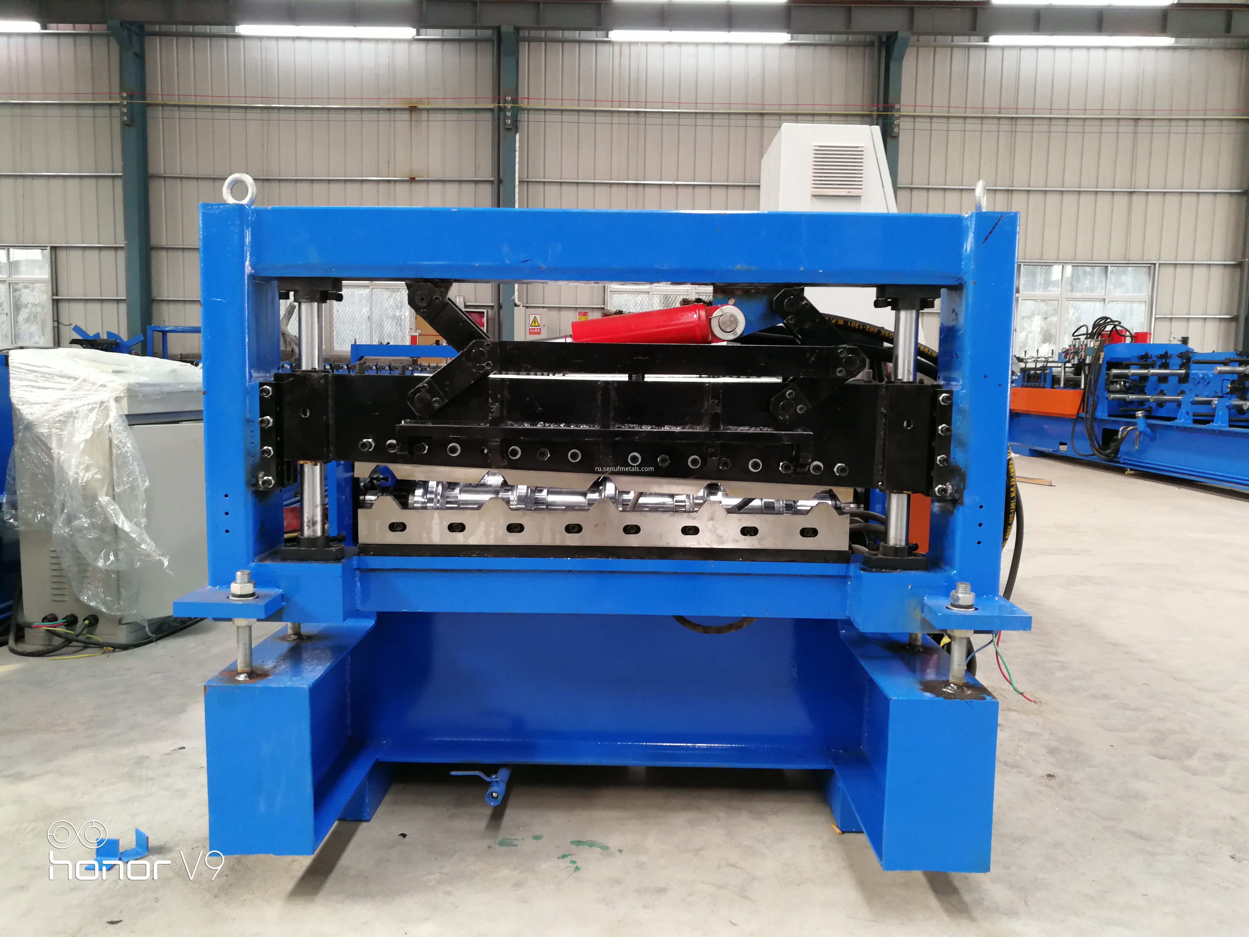 IBR roof sheet forming machine