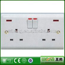 2013 Safe Socket With Interlock Switch