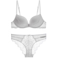 Set reggiseno e mutandine con coppa push up in pizzo da donna in stock