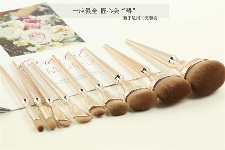 20Pcs Makeup Brush Kit Soft Synthetic Natural Makeup Applicator Brush for Women Eyeshadow Facial Make Up Brush With Holder