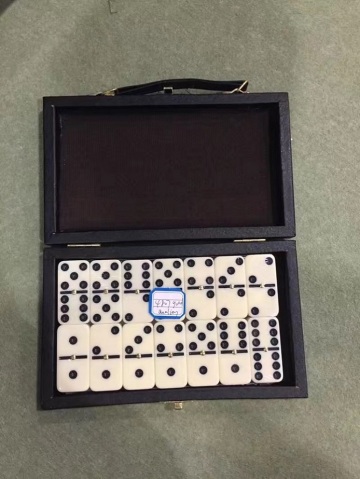 Urea Plastic Domino Game Set In Leather Box