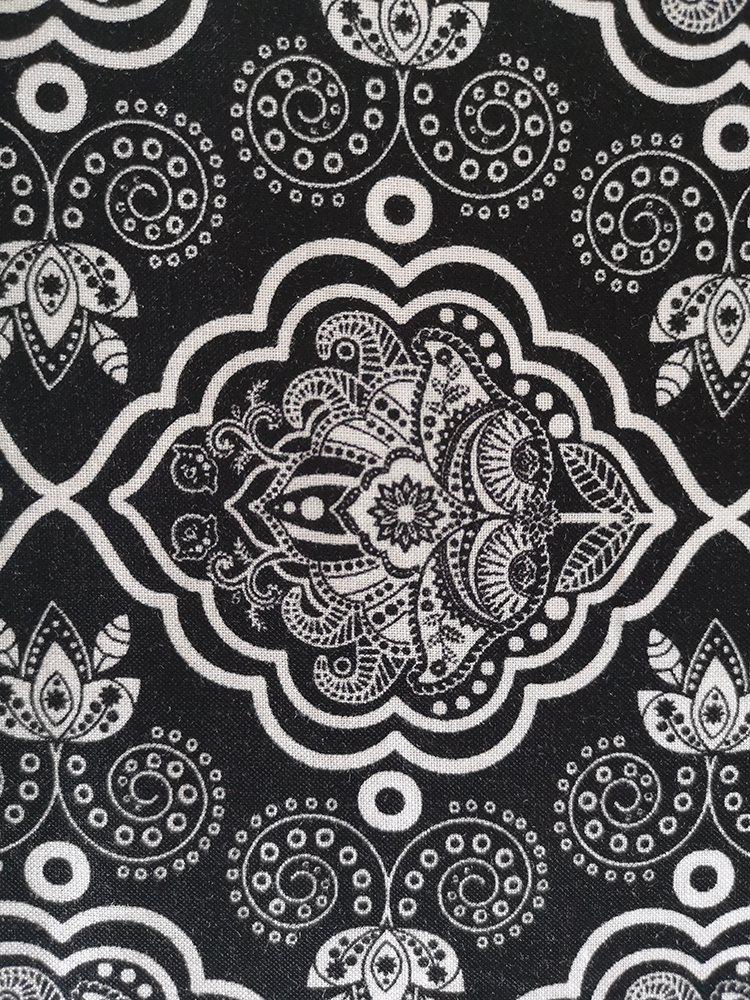 Black&White Rayon Challis 32S Printing Fabric