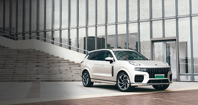 Lynk 09phev Electric Car White Big 2t Hybrid SUV Gas Transporter