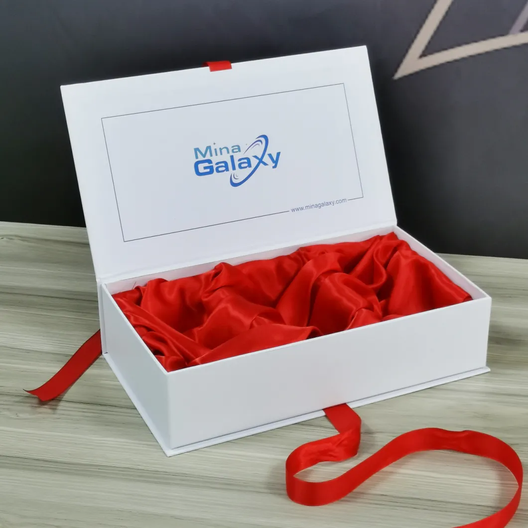 Glossy Lamination Rigid Cardboard Triangle Gift Shape Box with Ribbon