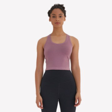 Crop tops de fitness para mulleres