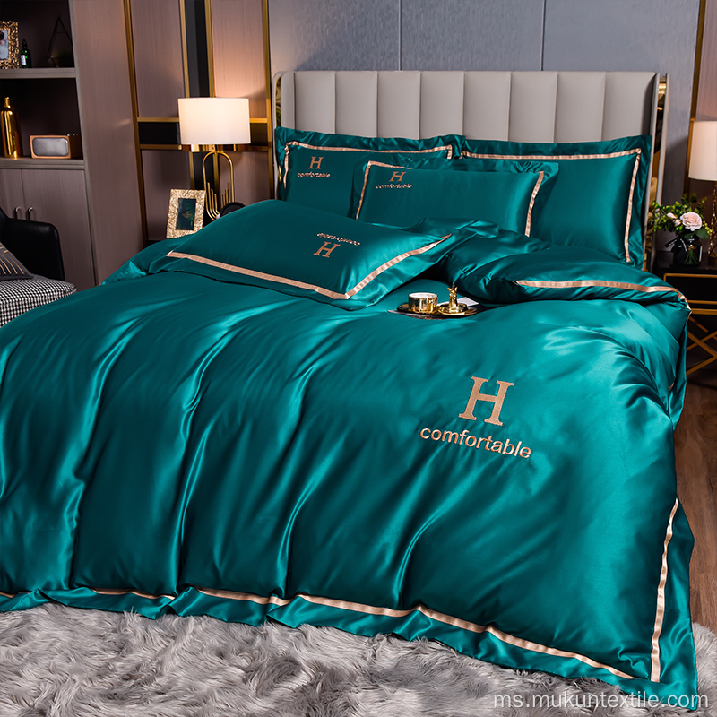 Luxury European Shiny Bed Sheet Bedding Set