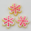 Vente chaude hiver Mini flocons de neige résine Cabochon perles à dos plat pour noël vacances ornements fête décor bricolage articles de jouet