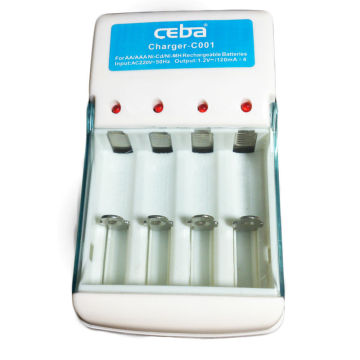 4*AA/AAA 1.2V Ni-MH/Ni-Cd battery charger
