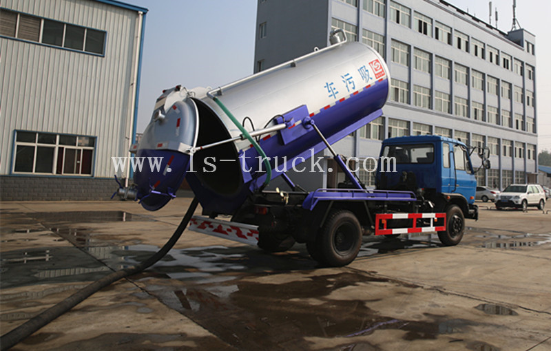 7000L Vacuum Sewage Suction Truck