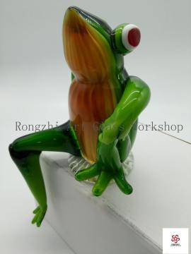 Relax Frog Glass Sculpture