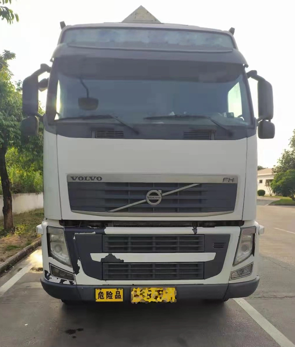 Euro 3 Volvo Fh 400 Cargo Truck 6X2 6X4 Used Tractor Truck for Sale