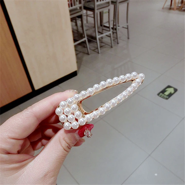 New Design Wholesale Promotion Gift Girls Customize Fashion Hair Jewellery Accessories Leopard Crystal Flower Pearl Hairclip for Women