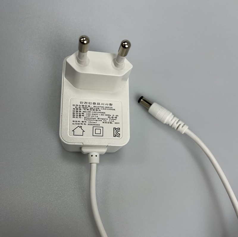 12V1A KR PLUG