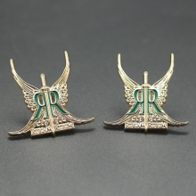 double letter R soft enamel gold plating brass pin badge