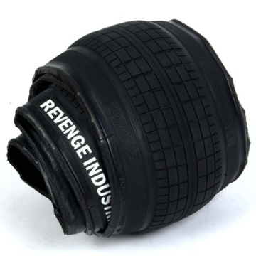 REVENGE 20 X 1.95 PINNER TYRE - KEVLAR BEAD