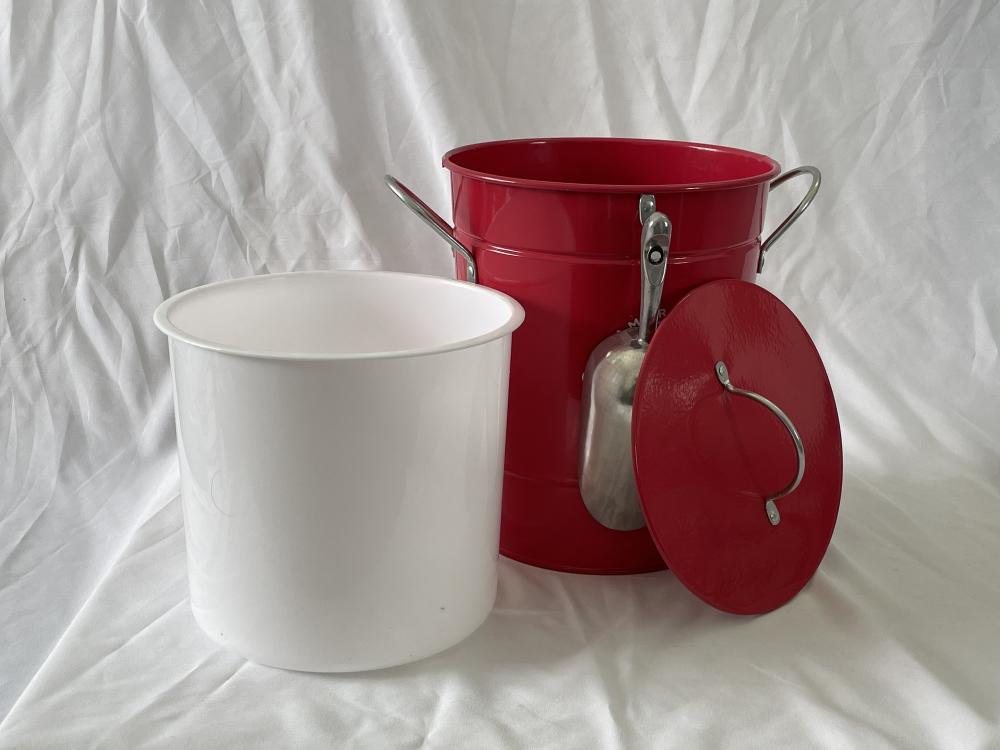 Red Ice Bucket With Aluminum Spatula And Lid