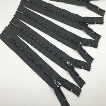 10 inch nylon separating zipper for coats