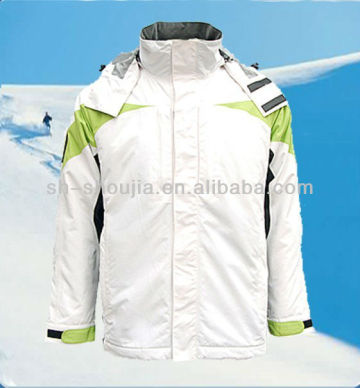 2014 Mens Softshell Jackets Warmable Waterproof Winter Jacket Windproof Jackets Sport Men Softshell Jacket