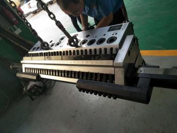 Plastic Hollow Cross Section Plate Extrusion Line