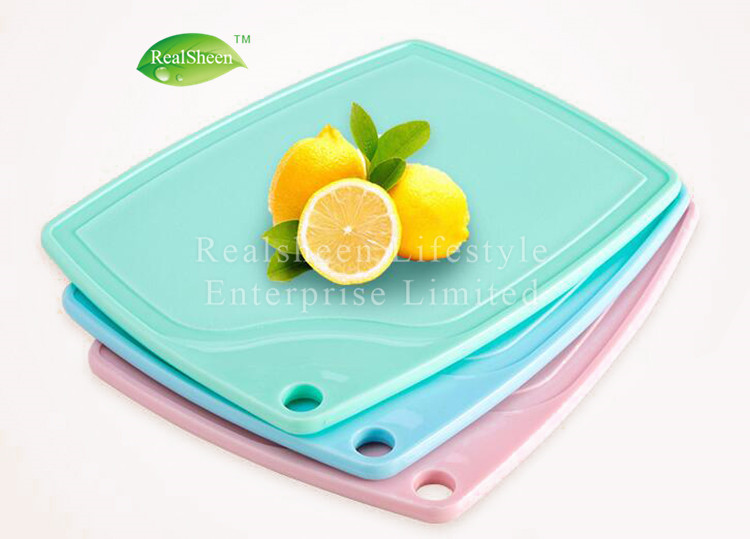 Plastic Cutting Board 