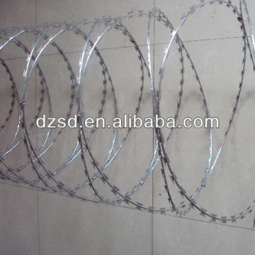 bto-22 razor blade barbed wire