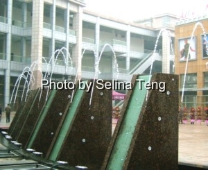 jumping fountain jet