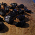 Discountl Peeled Black Garlic and body