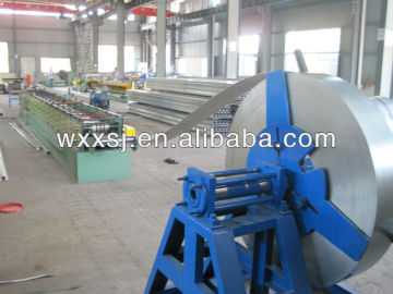 Rack beam roll forming machine