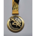 Premio de oro 3D de aleación de zinc personalizada para correr maratón