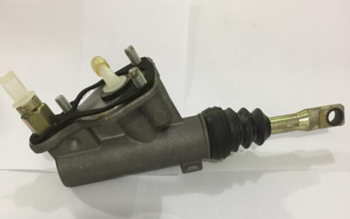 Clutch Master Cylinder For European Truck Scania