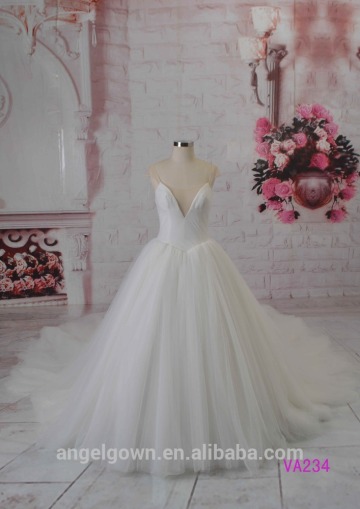 2016 guangzhou princess long train big puffy ball gowns with deep V neckline