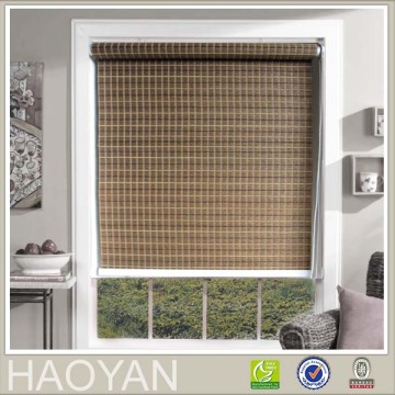 Woven jute roller sunscreen blind