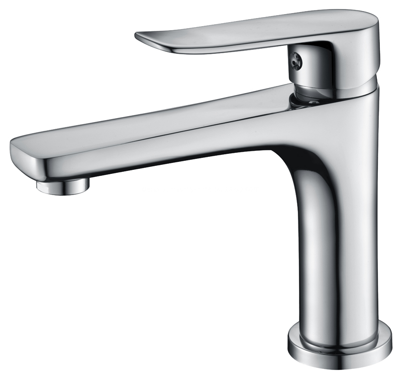 chrome single hole bathroom faucet