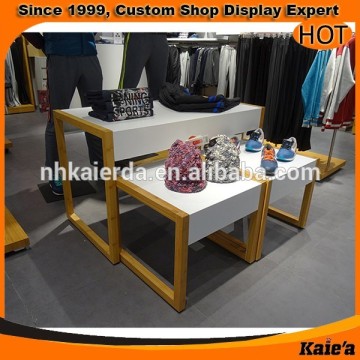 retail garment clothes store display furniture
