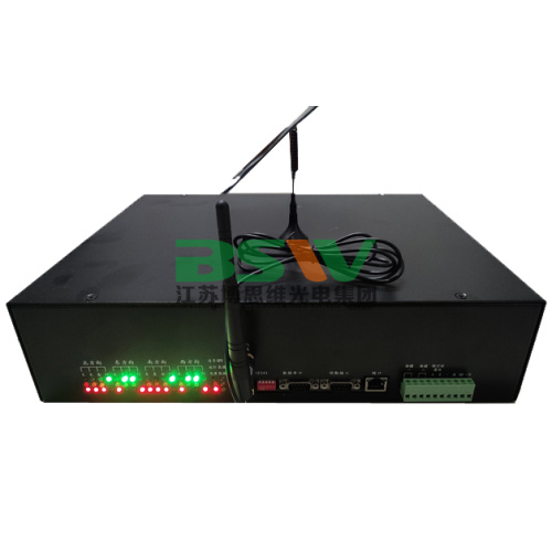 Traffic light controller intelligent