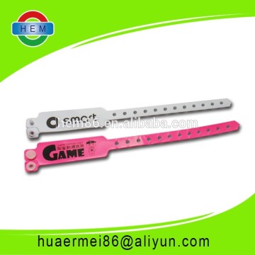 hot sale custom pvc adult wristbands