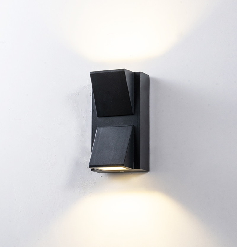 Luz de pared exterior LED de potencia ajustable