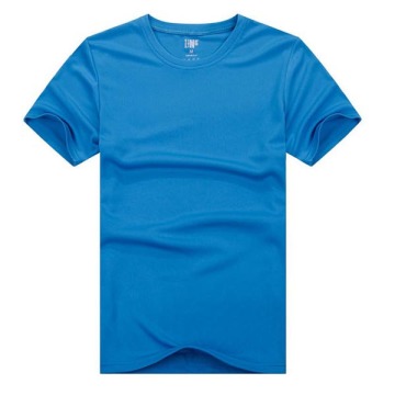 customized men's moisture wicking t-shirts