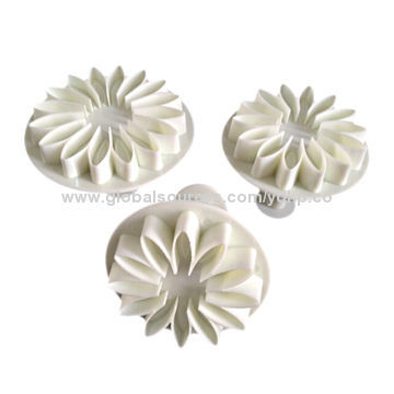 Cake decorating tools, flower plunger cutters