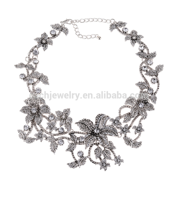Factory Direct Wholesale Necklace Jewelries Crystal Flower Necklace