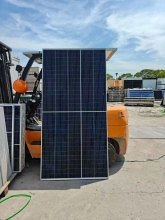 Canadian Solar Grade A 615W 700W 705W panel