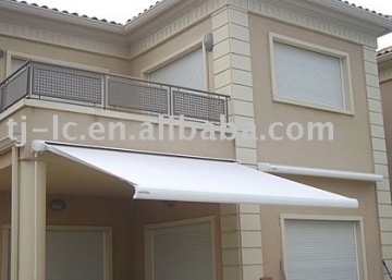 Half cassette awning