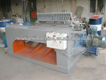 Hydraulic log debarker machine