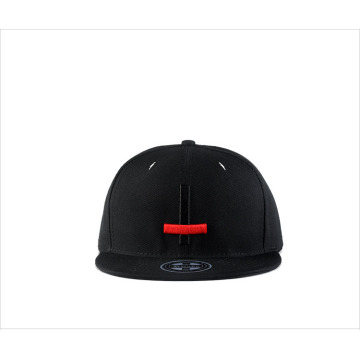 Gorra de béisbol bordada con cruz de hip hop