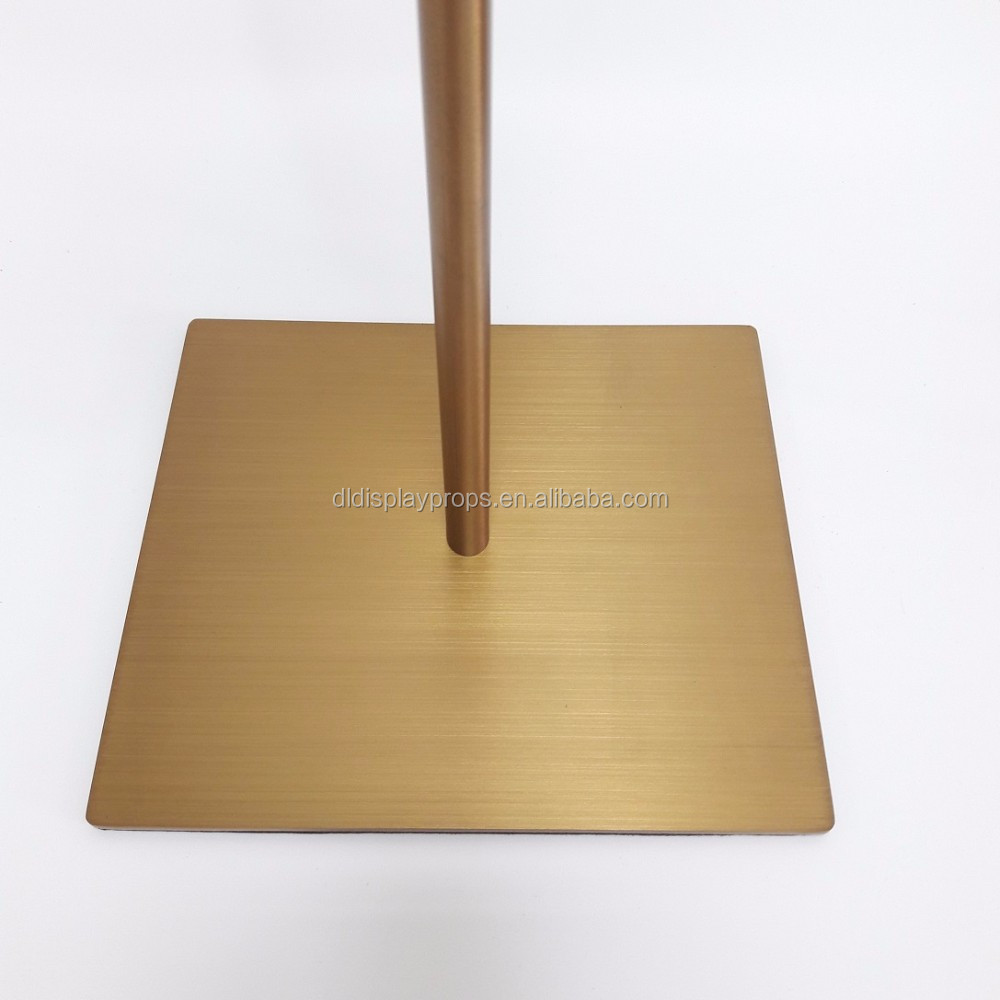 DL1192 Luxury retro golden color display base customized metal retail display stand with square base