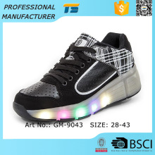 Sport Flashing Double Wheel Roller Skate Shoes Price